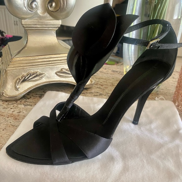 Elman Venezia Black Satin Orchid Evening Stiletto - Picture 8 of 14